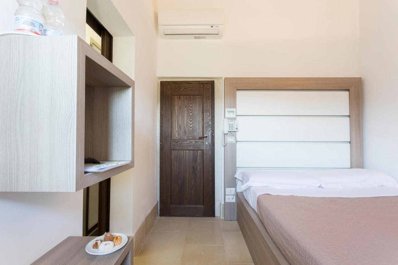 Hotel Antico Convento Dei Cappuccini à Raguse Extérieur photo