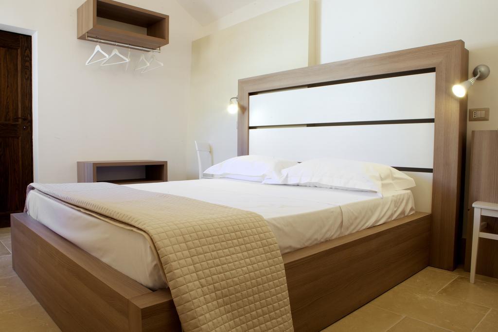 Hotel Antico Convento Dei Cappuccini à Raguse Chambre photo